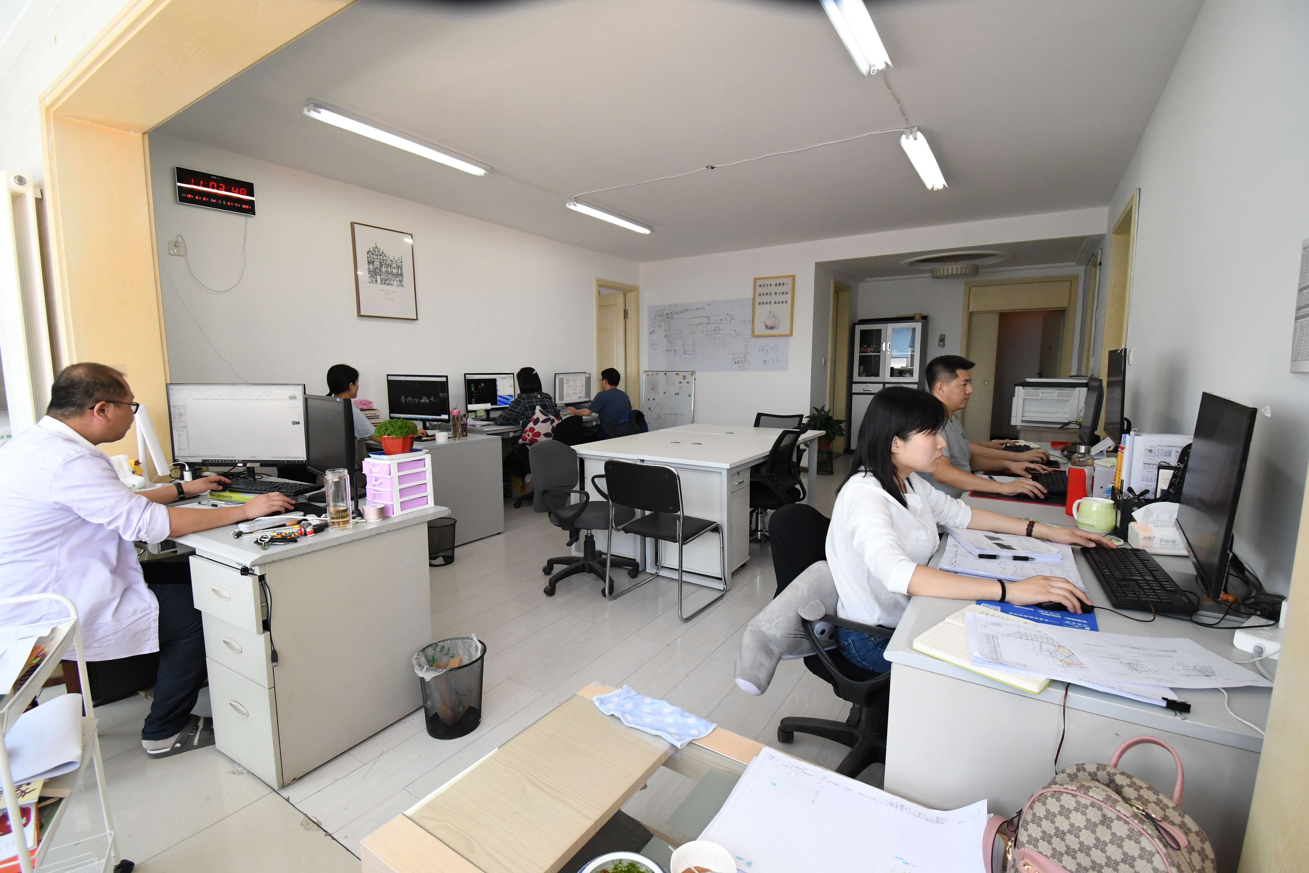设计三部-1(1).jpg